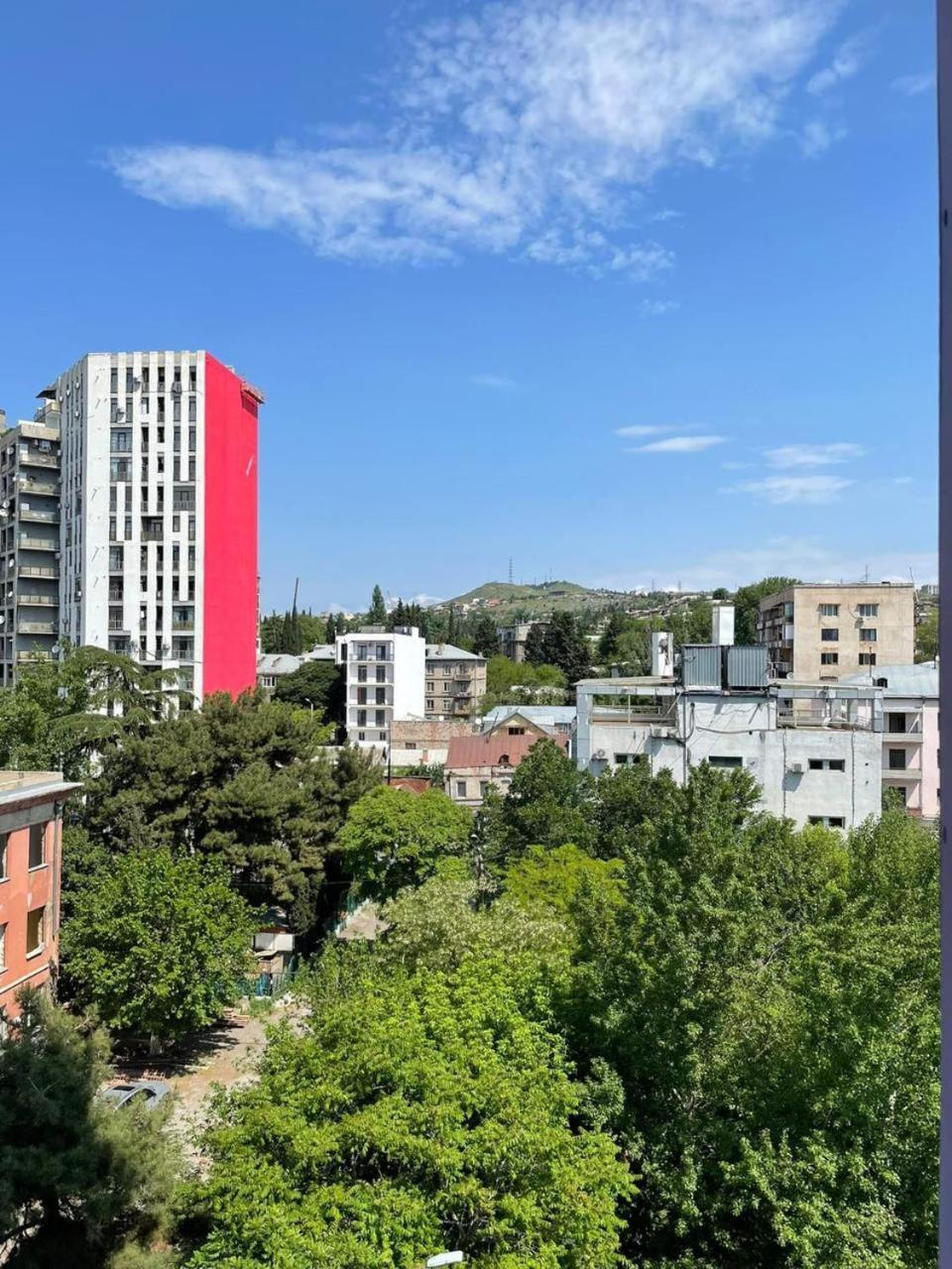 Tbilisi Hilton Apartment Exterior photo