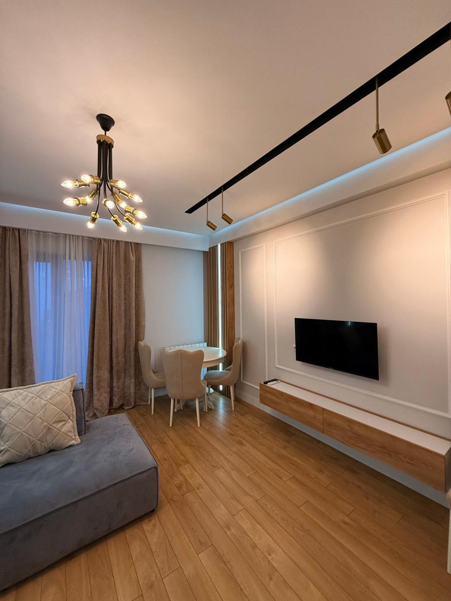 Tbilisi Hilton Apartment Exterior photo