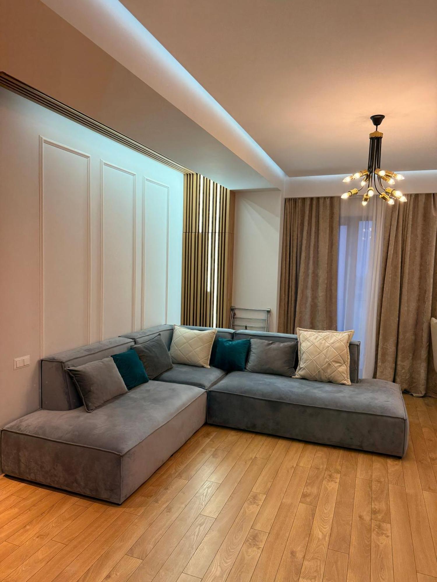 Tbilisi Hilton Apartment Exterior photo